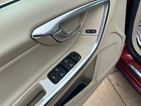 Used 2013 Volvo S60 T5 image 22
