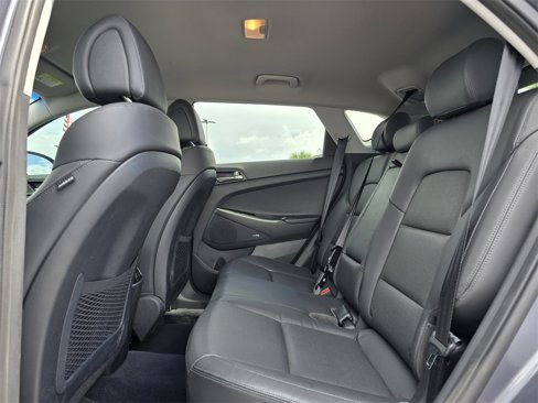 Used 2018 Hyundai Tucson Limited image 16
