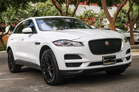 Used 2020 Jaguar F-PACE Prestige image 3