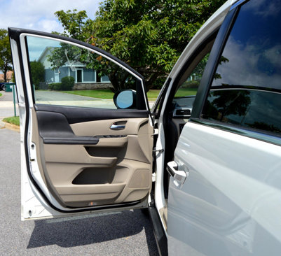 Used 2016 Honda Odyssey SE image 14