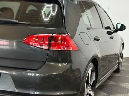 Used 2016 Volkswagen GTI SE w/ Lighting Package (SEL) image 10