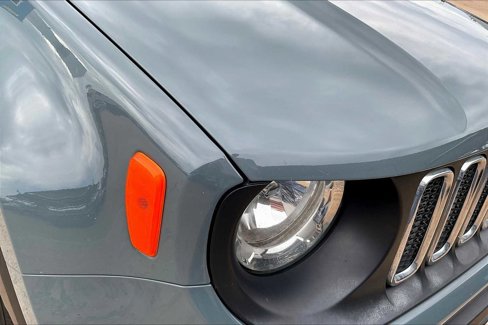 Used 2017 Jeep Renegade Latitude image 26