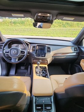 Used 2019 Volvo XC90 T6 Momentum image 7