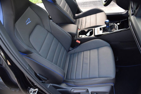 Used 2024 Volkswagen Golf R image 52