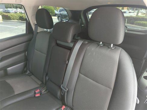 Used 2020 Nissan Pathfinder SV image 25