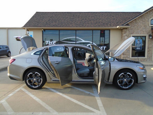 Used 2022 Chevrolet Malibu LT image 20