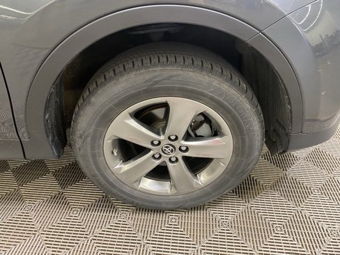 Used 2015 Toyota RAV4 XLE image 2