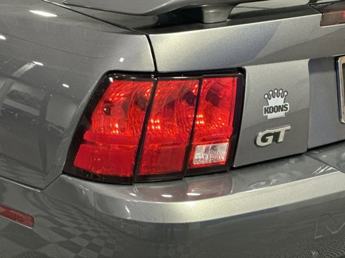 Used 2004 Ford Mustang GT image 32