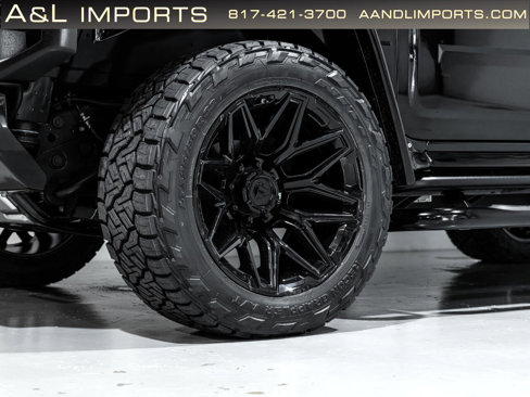 Used 2009 HUMMER H2 Luxury image 25