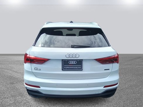 Certified 2023 Audi Q3 2.0T Premium Plus w/ Premium Plus Package image 5