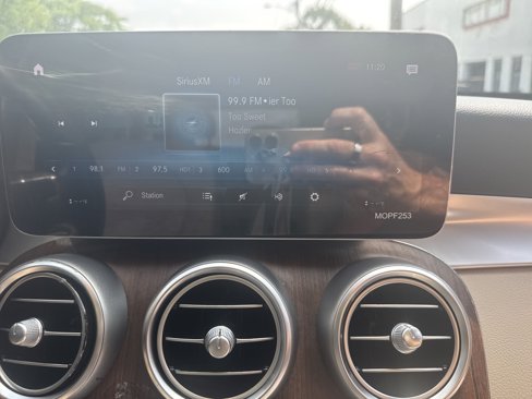 Used 2020 Mercedes-Benz GLC 300 4MATIC image 42