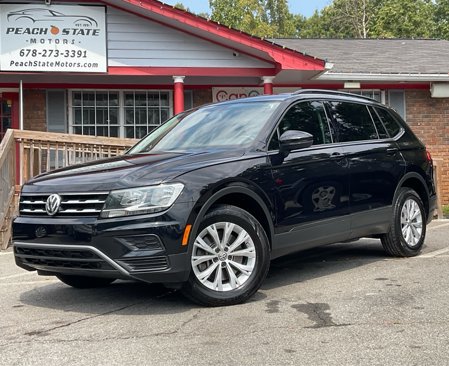 Used 2020 Volkswagen Tiguan S image 1