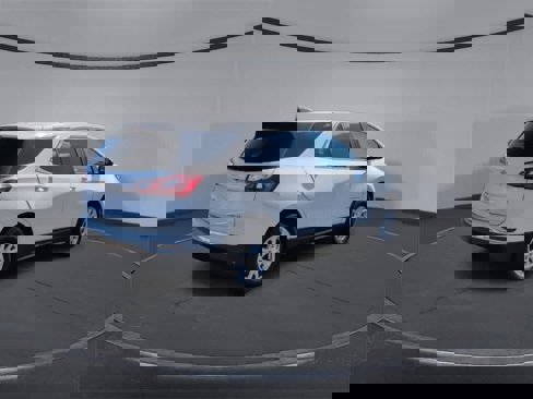 Used 2018 Chevrolet Equinox LT image 8
