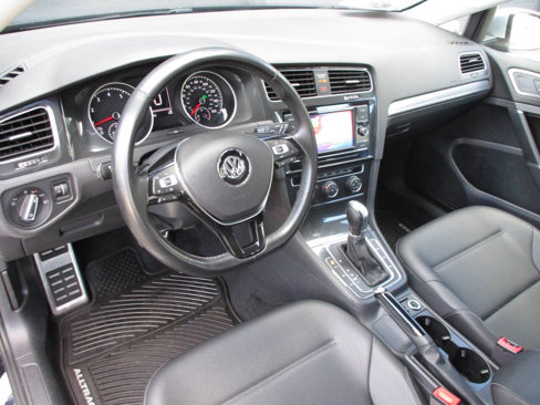 Used 2019 Volkswagen Golf Alltrack S image 50