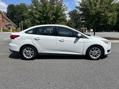Used 2017 Ford Focus SE image 13