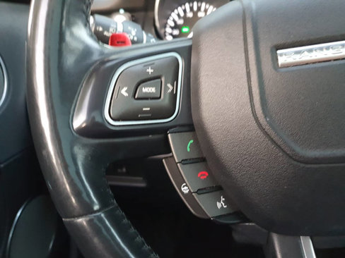 Used 2015 Land Rover Range Rover Evoque Pure Plus image 23