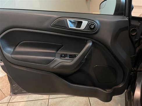 Used 2014 Ford Fiesta Titanium w/ Exterior Protection Package image 67