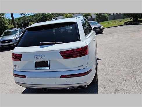 Used 2019 Audi Q7 2.0T Premium Plus w/ Premium Plus Package image 21