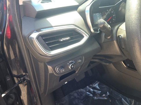 Used 2023 Chevrolet TrailBlazer LT w/ Convenience Package image 8