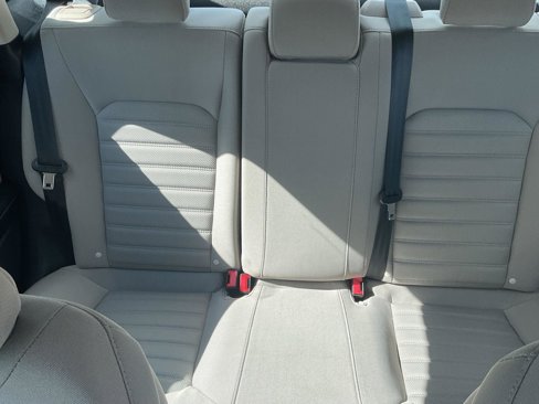 Used 2018 Ford Fusion S image 17