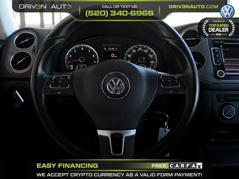 Used 2015 Volkswagen Tiguan S image 12