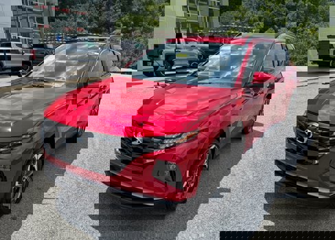 Used 2023 Hyundai Tucson SEL w/ Convenience Package image 3