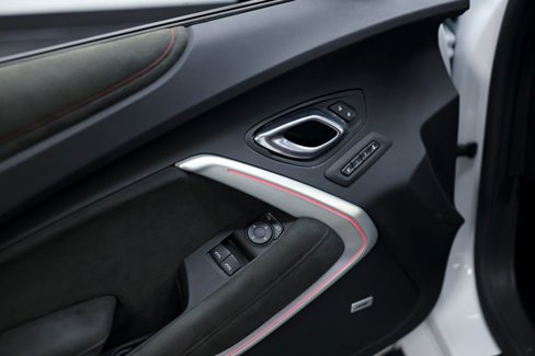 Used 2020 Chevrolet Camaro ZL1 image 25