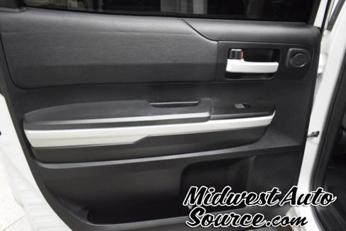Used 2020 Toyota Tundra SR5 w/ SR5 Leather Package image 27