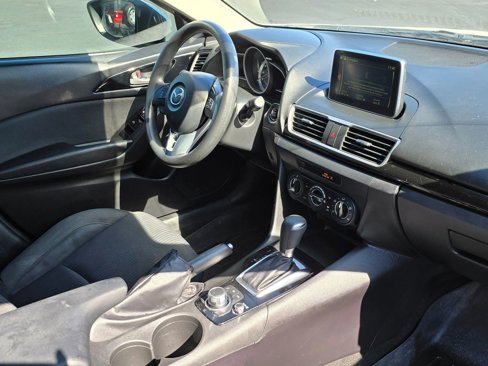 Used 2016 MAZDA MAZDA3 i Sport w/ Preferred Equipment Package image 11