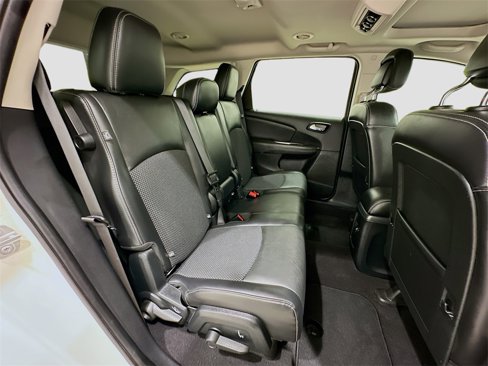 Used 2022 Toyota Corolla SE image 30