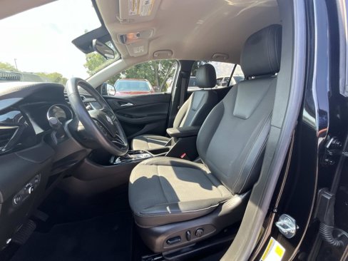 Used 2023 Buick Encore GX Select image 11