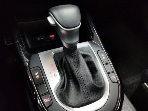 Used 2023 Kia Forte GT-Line w/ GT-Line Premium Package image 13