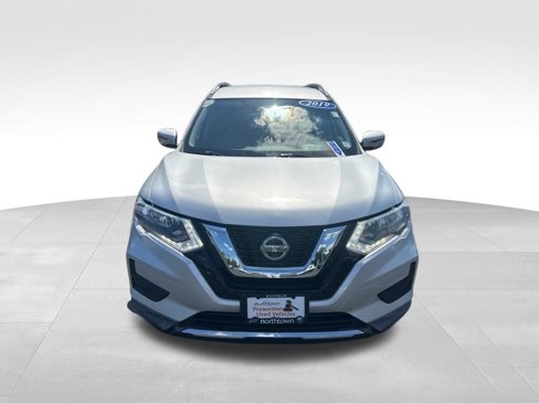 Used 2019 Nissan Rogue S w/ Special Edition Package image 9