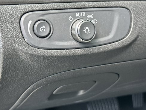 Used 2019 Buick Encore Preferred w/ Safety Package image 16