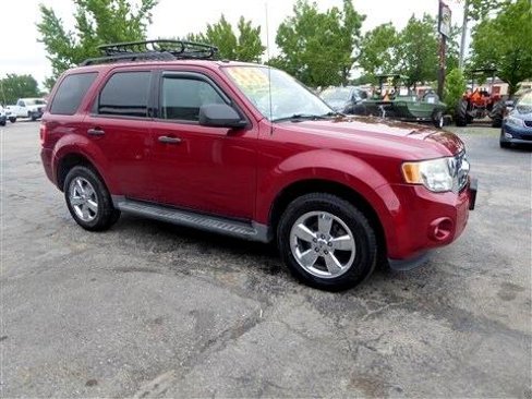 Used 2010 Ford Escape XLT image 5