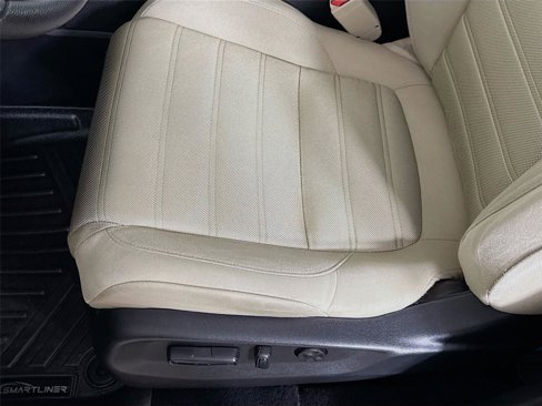 Used 2019 Honda CR-V EX image 18