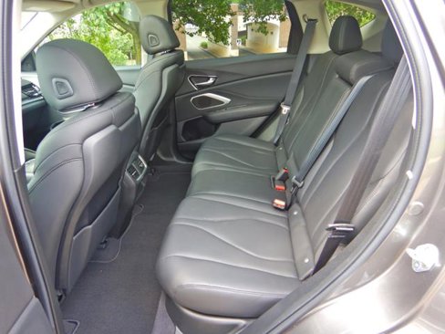 Used 2023 Acura RDX SH-AWD image 14