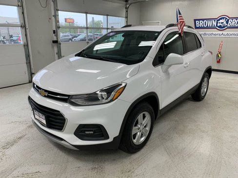Used 2020 Chevrolet Trax LT image 2