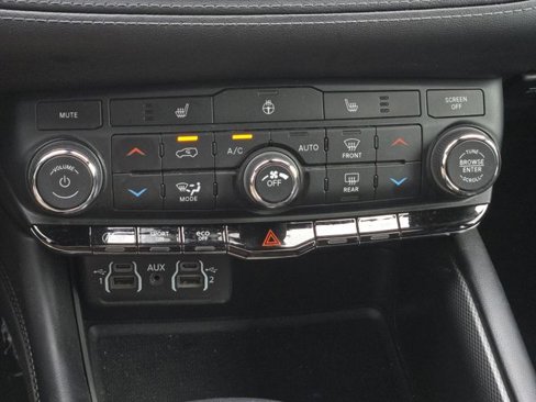 Used 2021 Dodge Durango GT image 24