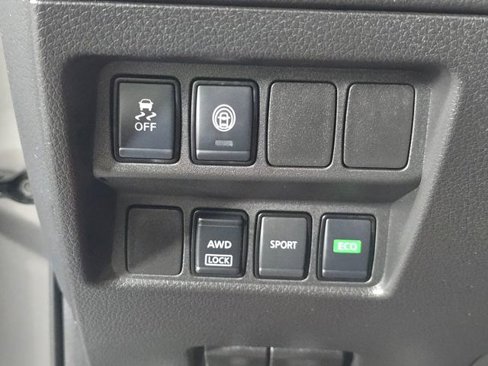 Certified 2022 Nissan Rogue Sport S image 36
