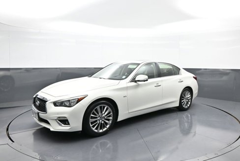 Used 2018 INFINITI Q50 Luxe w/ Essential Package (3.0T Luxe) image 10
