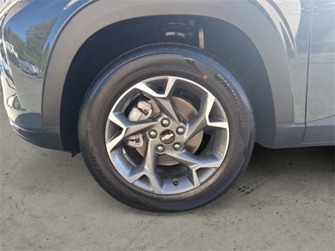 New 2026 Chevrolet Trax LT image 14