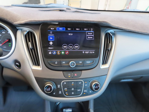 Used 2024 Chevrolet Malibu LT image 26