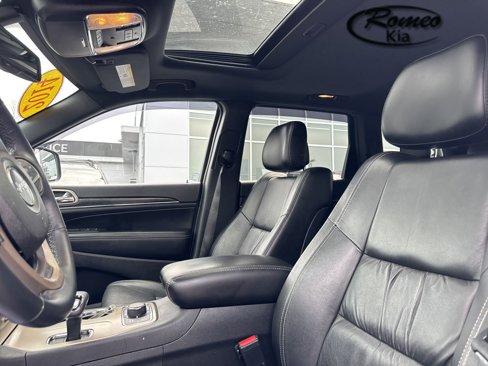Used 2014 Jeep Grand Cherokee Limited image 28
