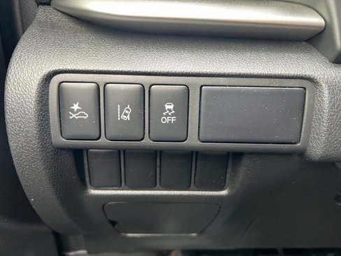 Used 2022 Mitsubishi Eclipse Cross SE image 12