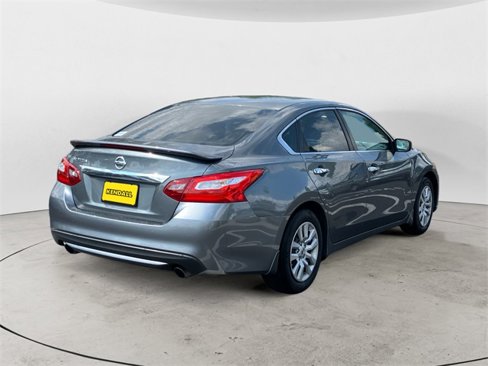 Used 2018 Nissan Altima 2.5 S w/ S Convenience Package image 6