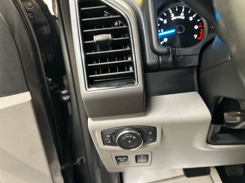 Used 2019 Ford F150 XLT w/ Equipment Group 302A Luxury image 23