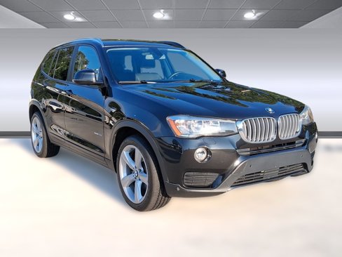 Used 2017 BMW X3 sDrive28i image 7