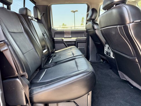 Used 2017 Ford F350 Lariat w/ Tow Technology Bundle image 27