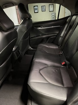 Used 2018 Toyota Camry XSE image 10